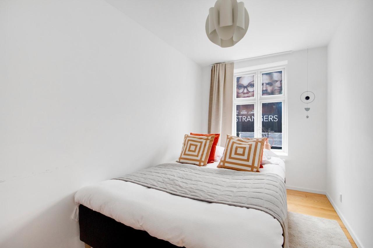 Апартаменты Sanders Regent - Popular Three-bedroom Near Square *