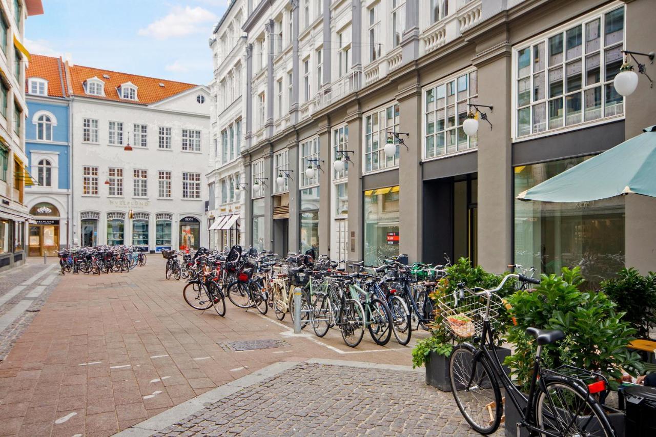Апартаменты Sanders Regent - Popular Three-bedroom Near Square *